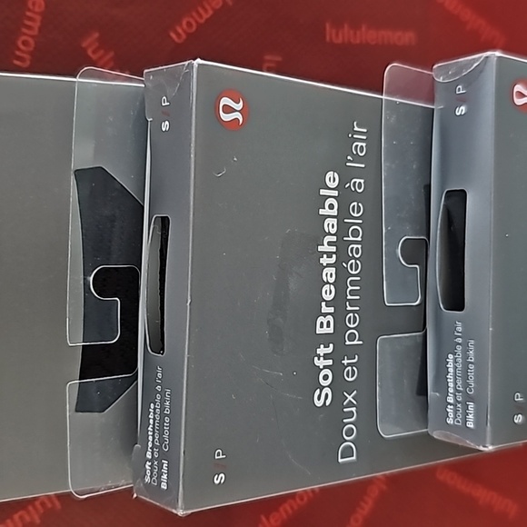 * NWT Set of 3 SMALL Lululemon Bikini SMALL Bundle in BLACK Soft Breathable - Picture 4 of 6